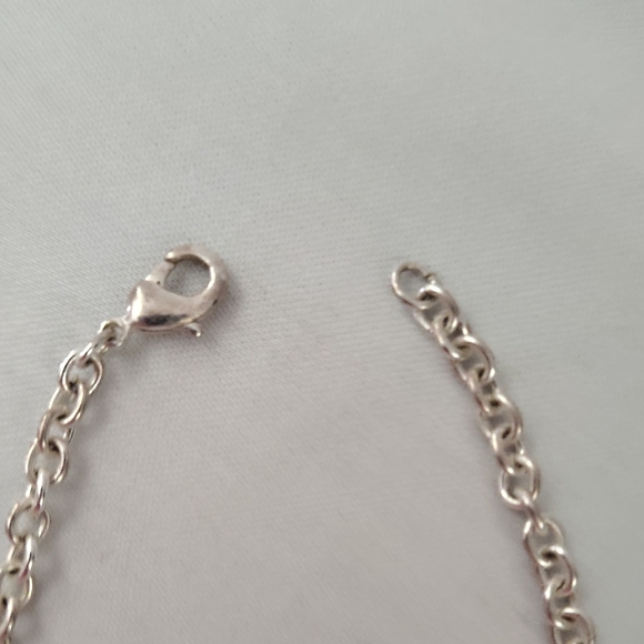 Pearl and Crystal Cluster Statement Necklace - Ivory - Picture 5 of 5